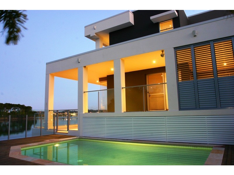 255 Varsity Parade, Varsity Lakes QLD 4227