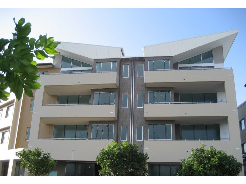 Varsity Lakes QLD 4227