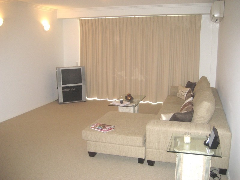 Varsity Lakes QLD 4227