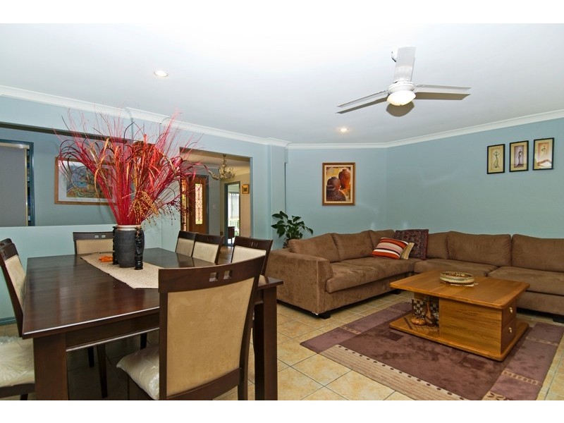 5 Pearwood Lane, Robina QLD 4226