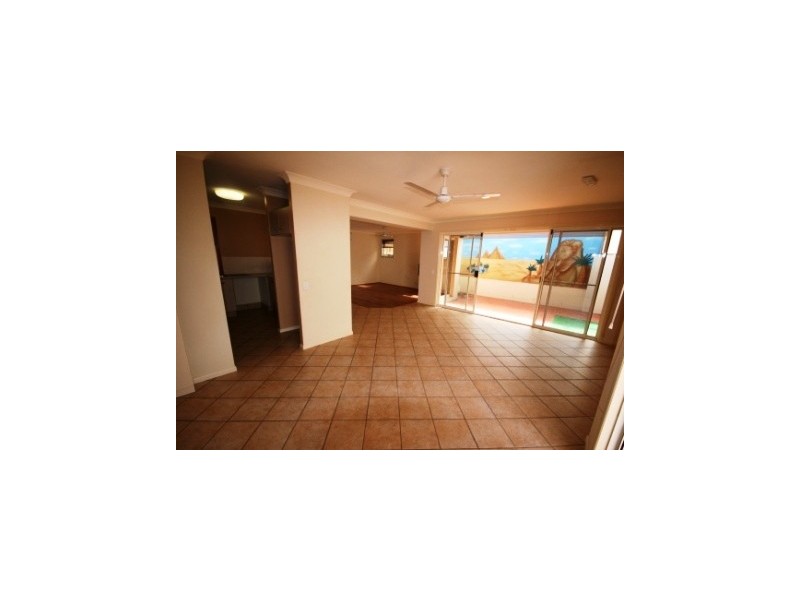 18 Coral Tree, Robina QLD 4226