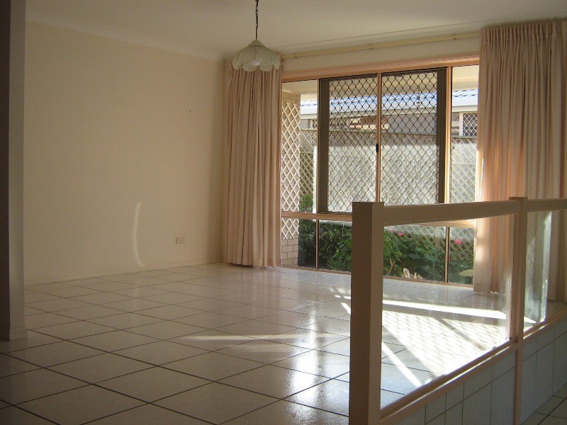 15 Tullamarine Drive, Robina QLD 4226