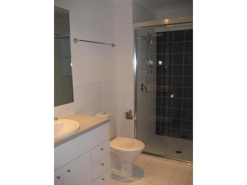11 Scots Place, Robina QLD 4226