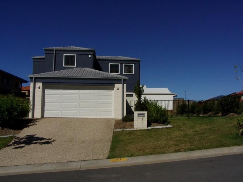 11 Scots Place, Robina QLD 4226