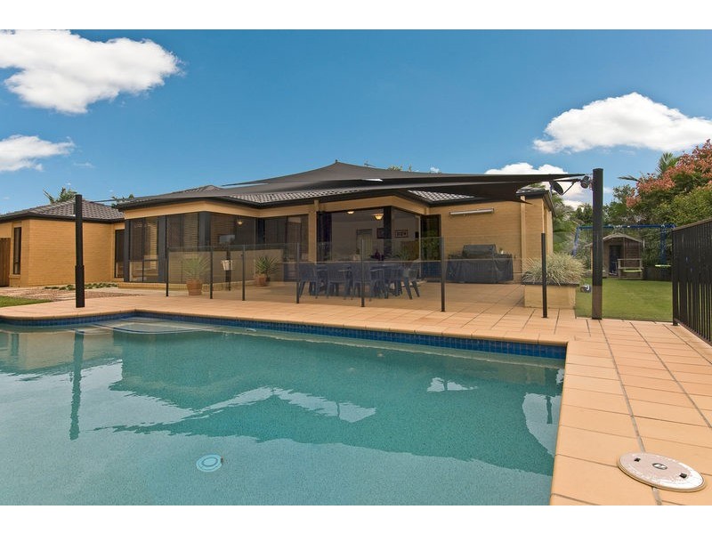 78 Merridown Drive, Merrimac QLD 4226