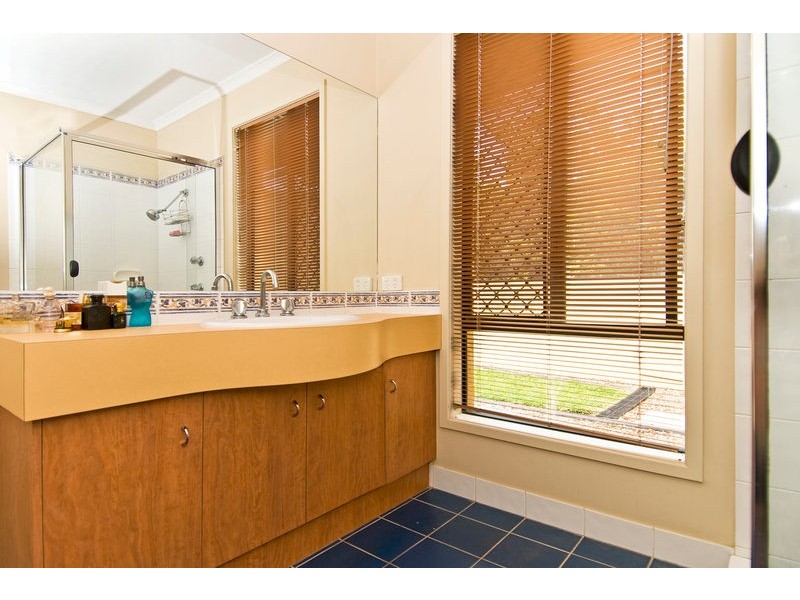 78 Merridown Drive, Merrimac QLD 4226