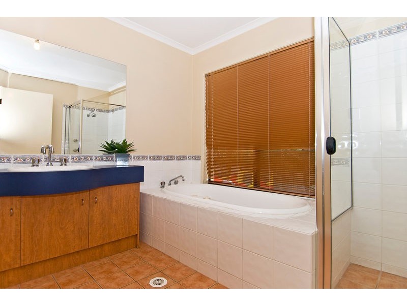 78 Merridown Drive, Merrimac QLD 4226