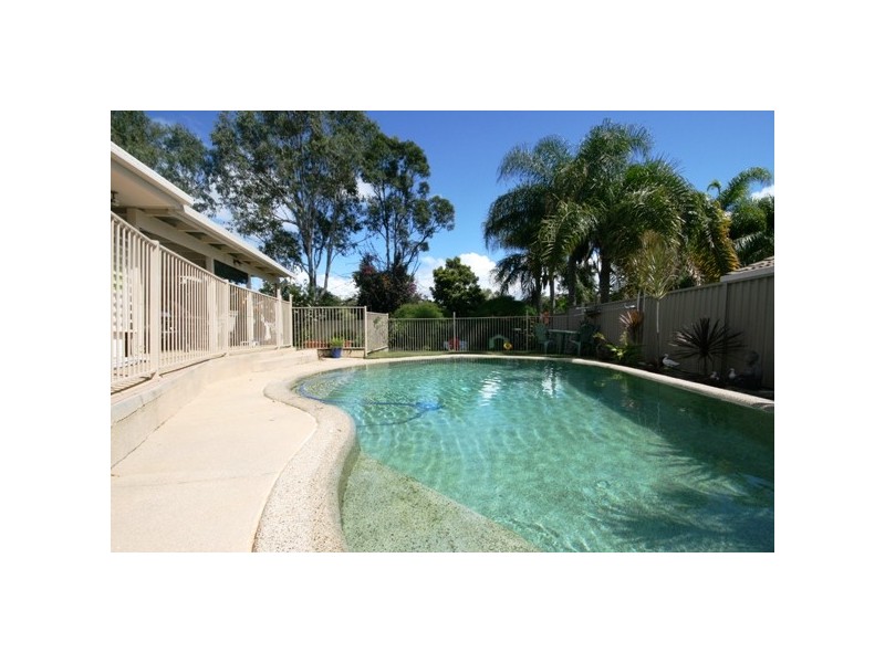 24 Colonsay Crescent, Merrimac QLD 4226