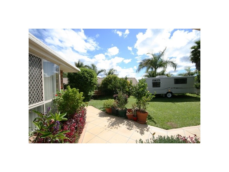 24 Colonsay Crescent, Merrimac QLD 4226