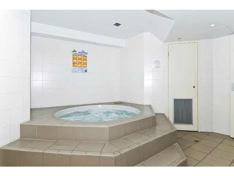 1107/3 McLean Street, Coolangatta QLD 4225