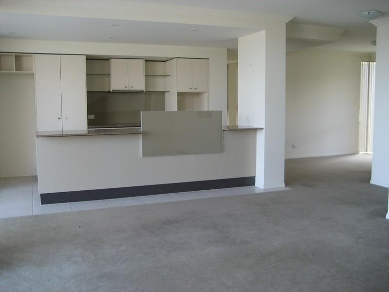 132/251 Varsity Parade, Varsity Lakes QLD 4227