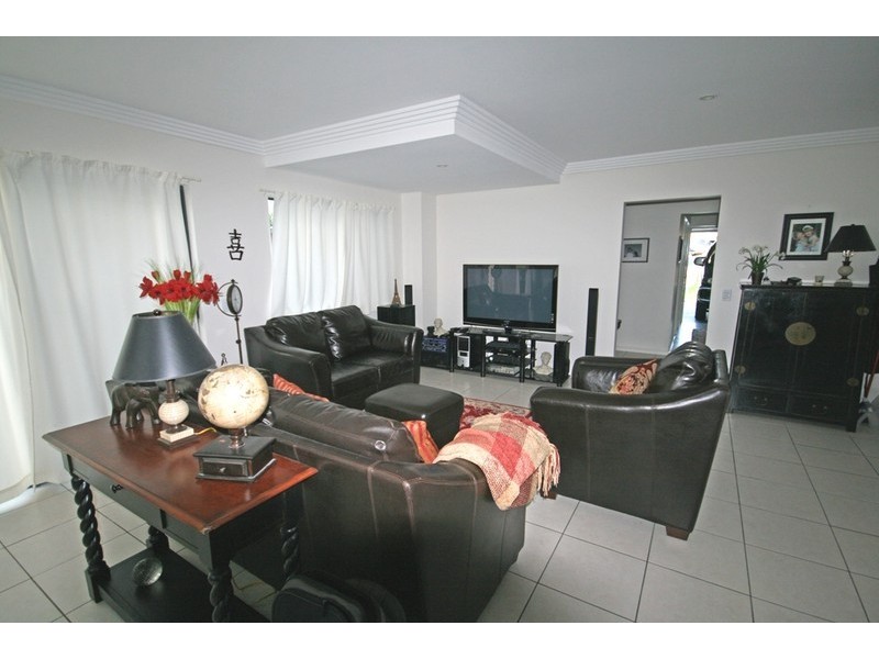 19 Royal Links Drive, Robina QLD 4226