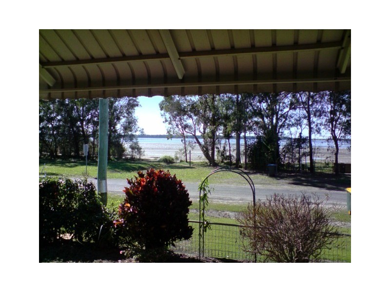 20 Esplanade, Toorbul QLD 4510