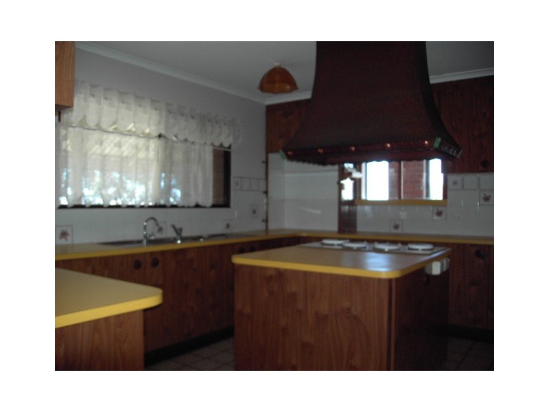 20 Esplanade, Toorbul QLD 4510