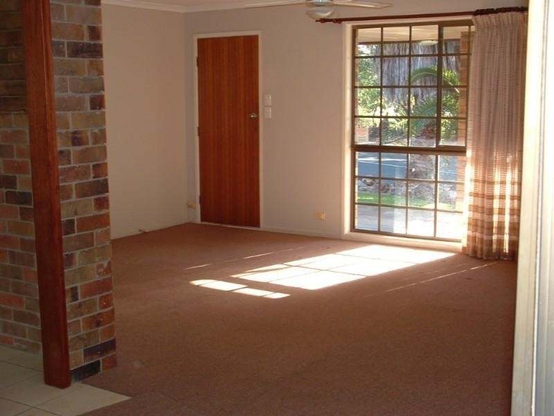 104 Barbaralla Drive, Springwood QLD 4127