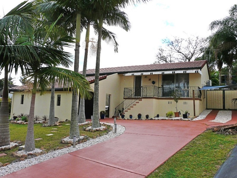 63 Jardine Drive, Springwood QLD 4127