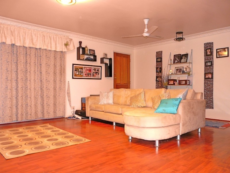 63 Jardine Drive, Springwood QLD 4127