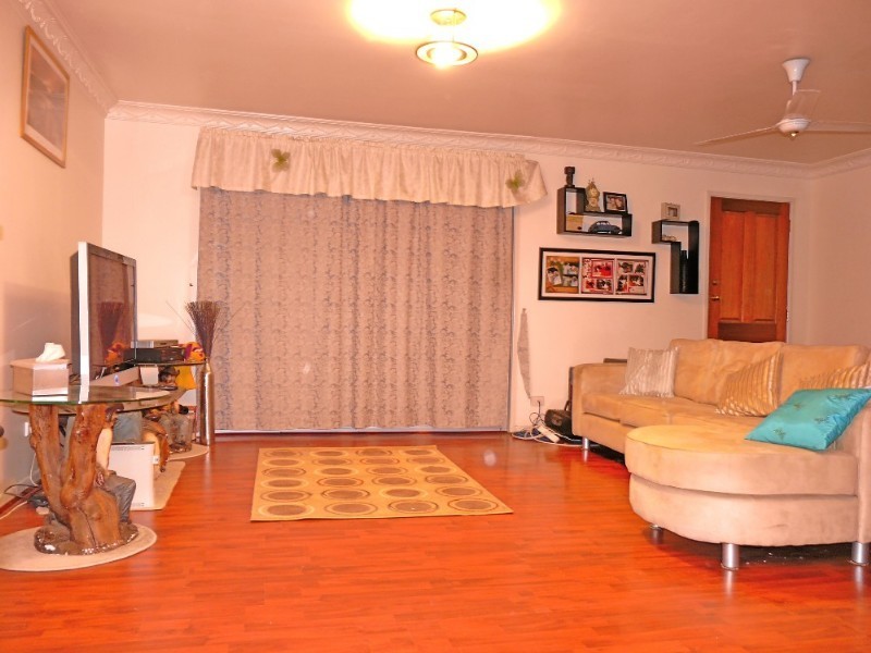 63 Jardine Drive, Springwood QLD 4127