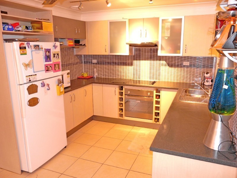 63 Jardine Drive, Springwood QLD 4127