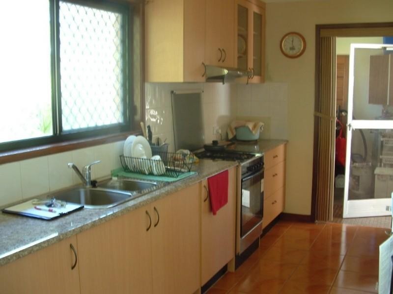 37 Wootton Crescent, Springwood QLD 4127