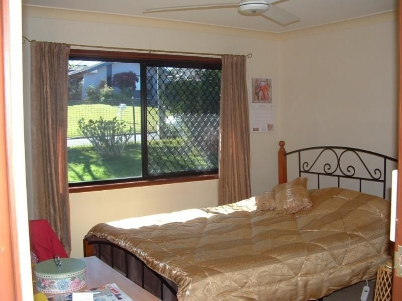 37 Wootton Crescent, Springwood QLD 4127