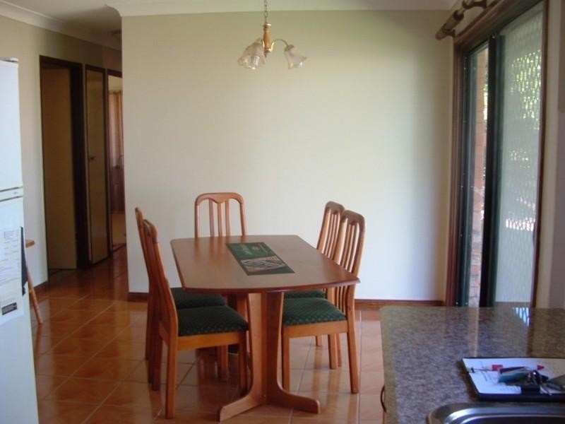 37 Wootton Crescent, Springwood QLD 4127
