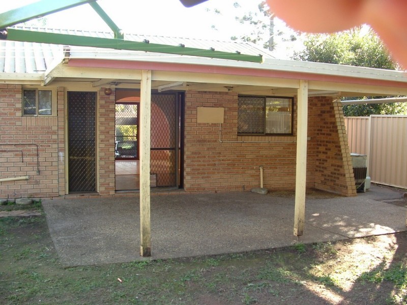 9 Jamberoo Street, Springwood QLD 4127