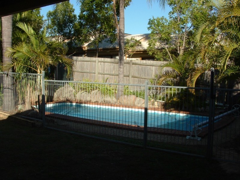 9 Jamberoo Street, Springwood QLD 4127