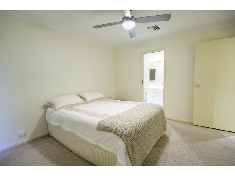 12 Emerald Place, Runcorn QLD 4113