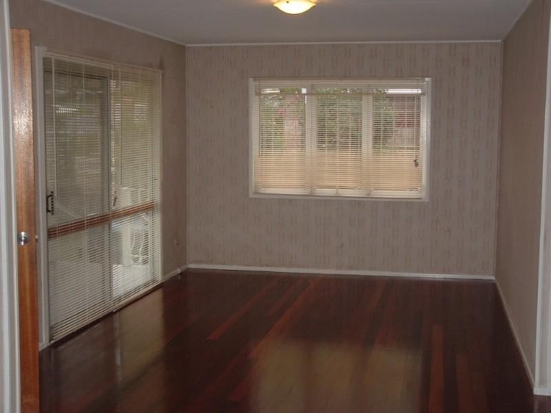 33 Binnalong Street, Rochedale South QLD 4123