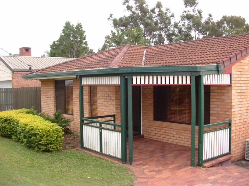 33 Passerine Drive, Rochedale South QLD 4123