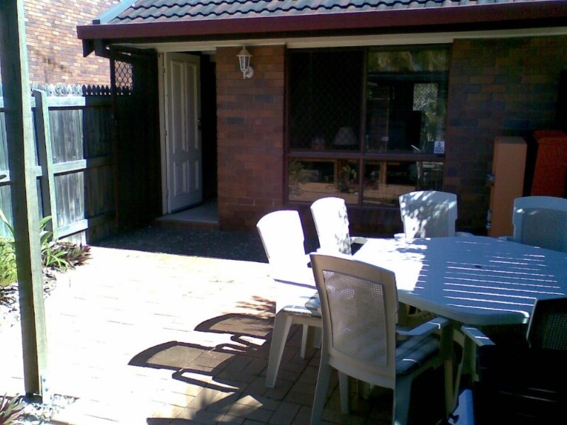 1/8 Bulwarna Street, Shailer Park QLD 4128