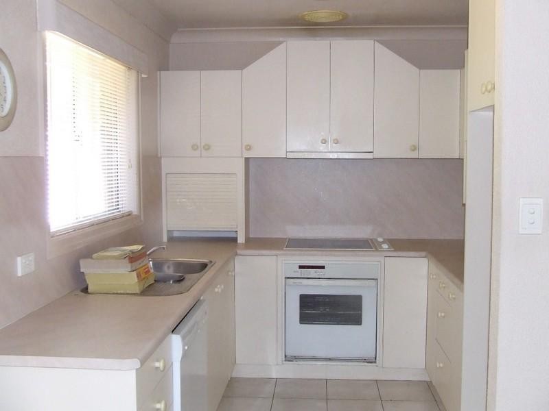 17 Laurinda Crescent, Springwood QLD 4127