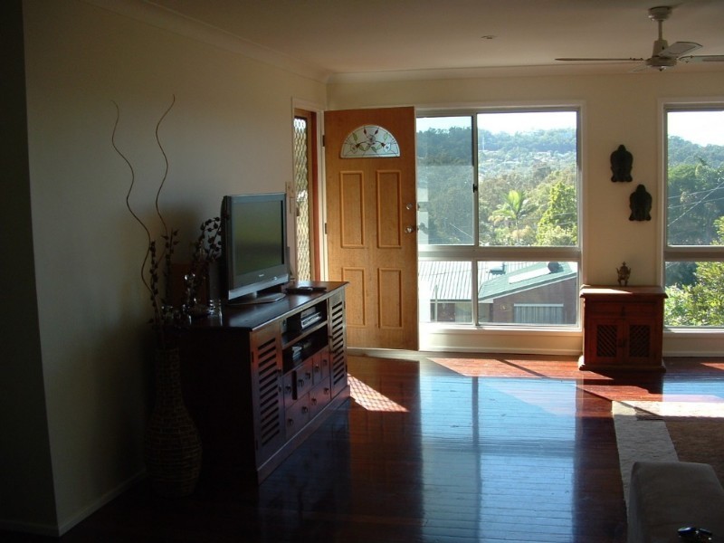 20 Drake Avenue, Springwood QLD 4127