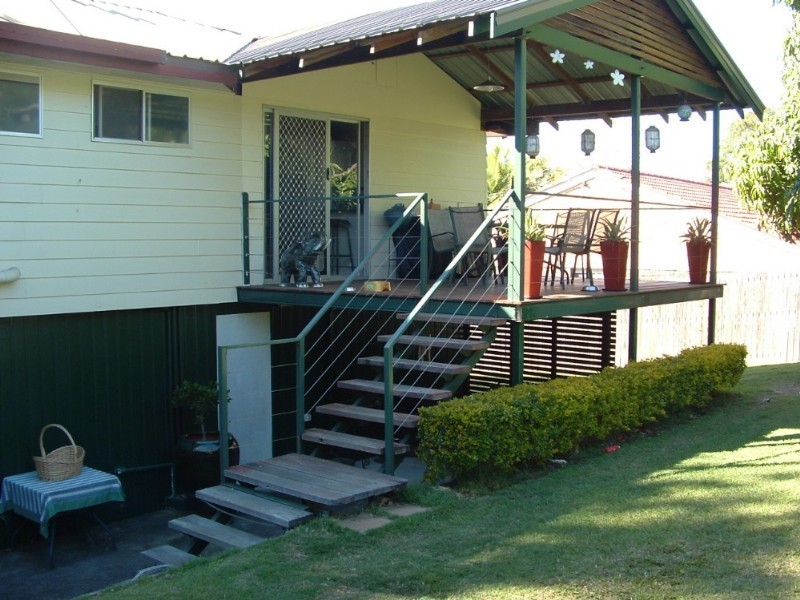 20 Drake Avenue, Springwood QLD 4127