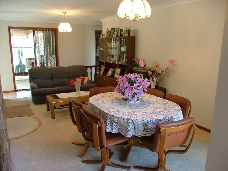 1 Warrandah Street, Rochedale South QLD 4123