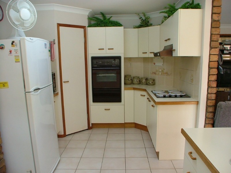 1 Warrandah Street, Rochedale South QLD 4123