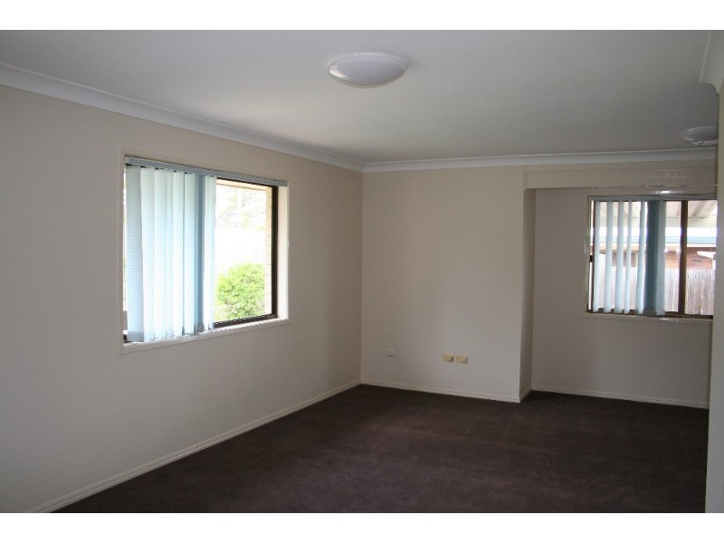 4 Warrandah Street, Rochedale QLD 4123