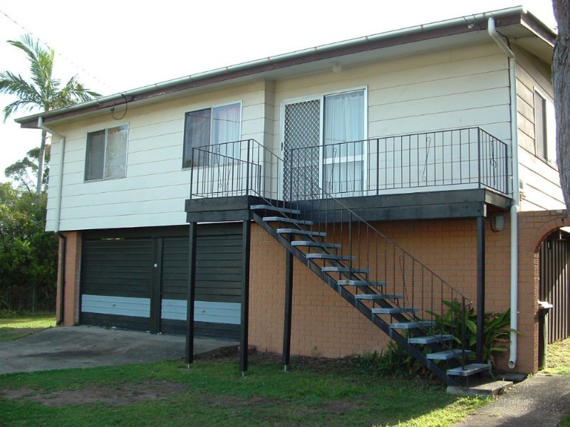 10 Carcoola Street, Kingston QLD 4114