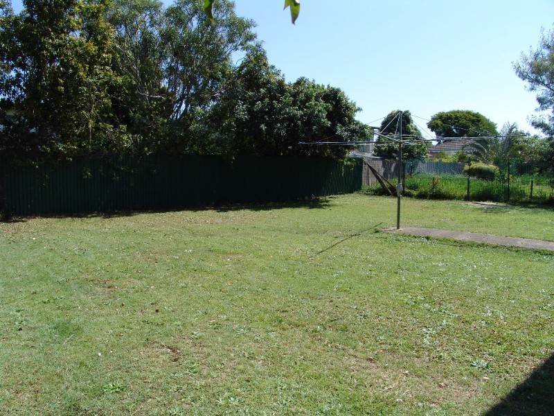 10 Carcoola Street, Kingston QLD 4114