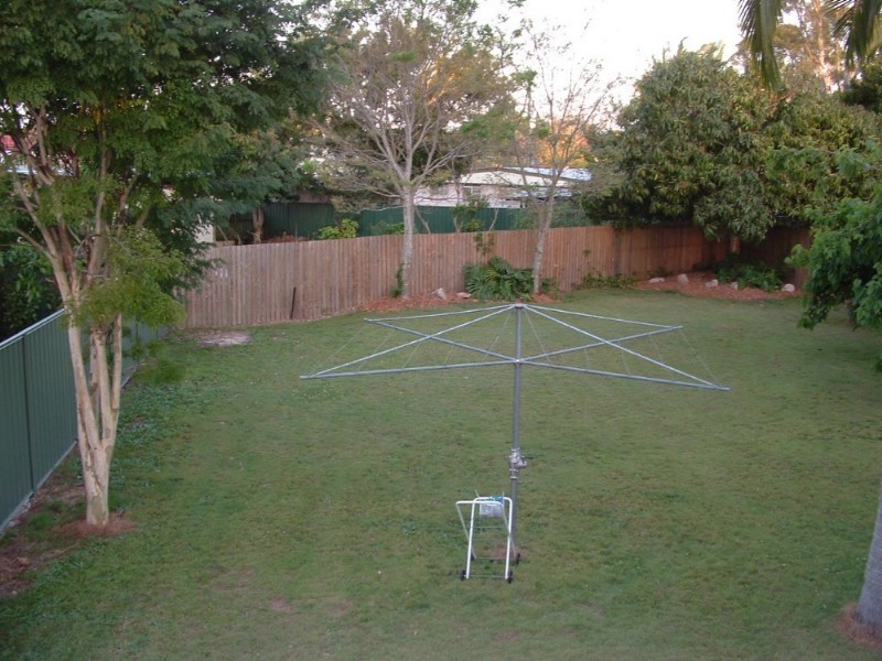 11 Lake Road, Slacks Creek QLD 4127