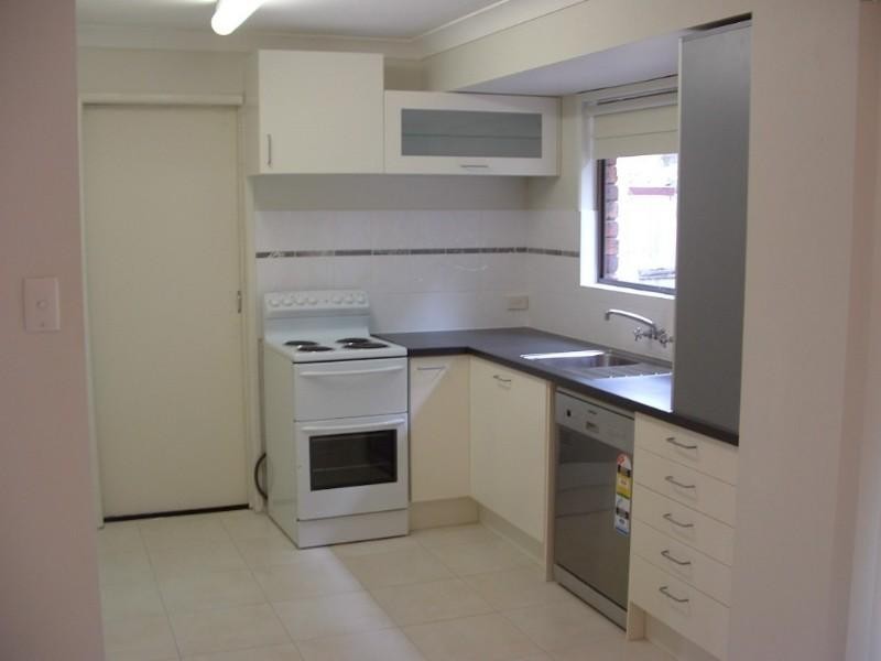 8 Bond Street, Rochedale South QLD 4123