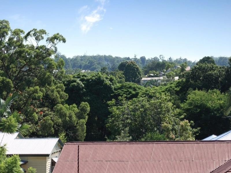 Holland Park West QLD 4121