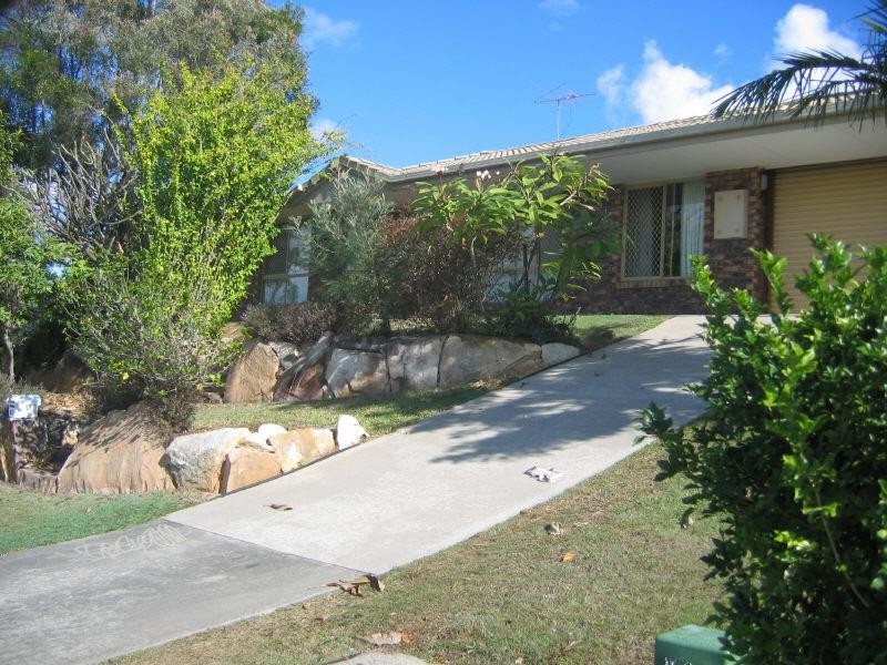 20 Selangor Court, Tanah Merah QLD 4128