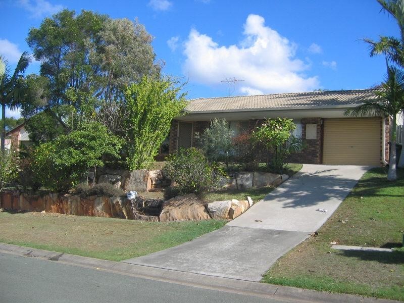 20 Selangor Court, Tanah Merah QLD 4128