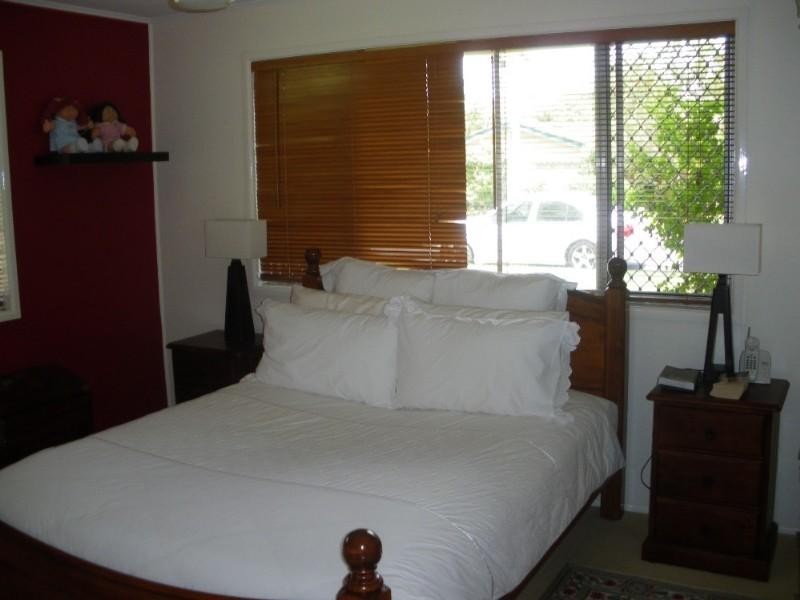 8 Valeena Street, Rochedale South QLD 4123