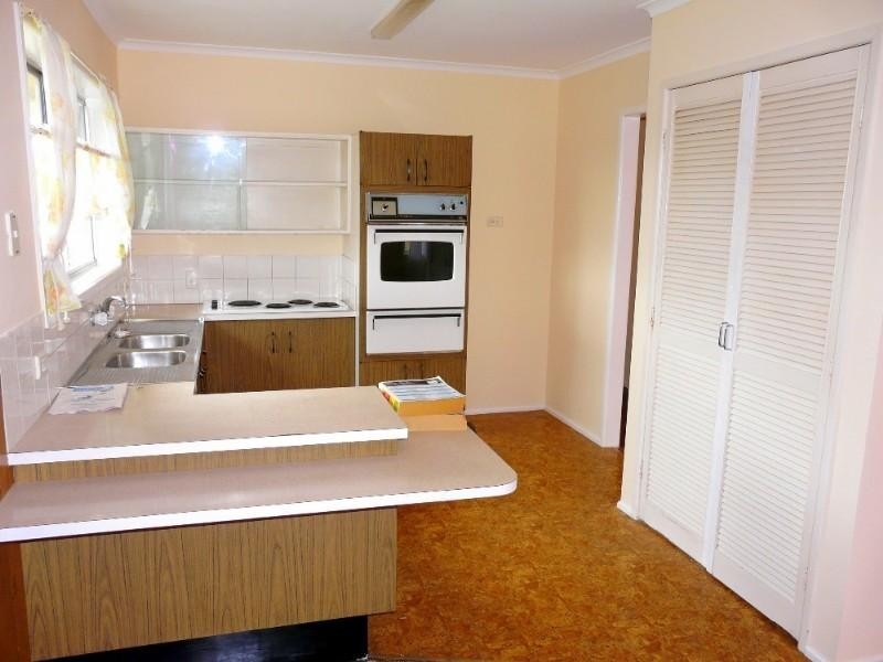 27 Milperra Road, Rochedale South QLD 4123