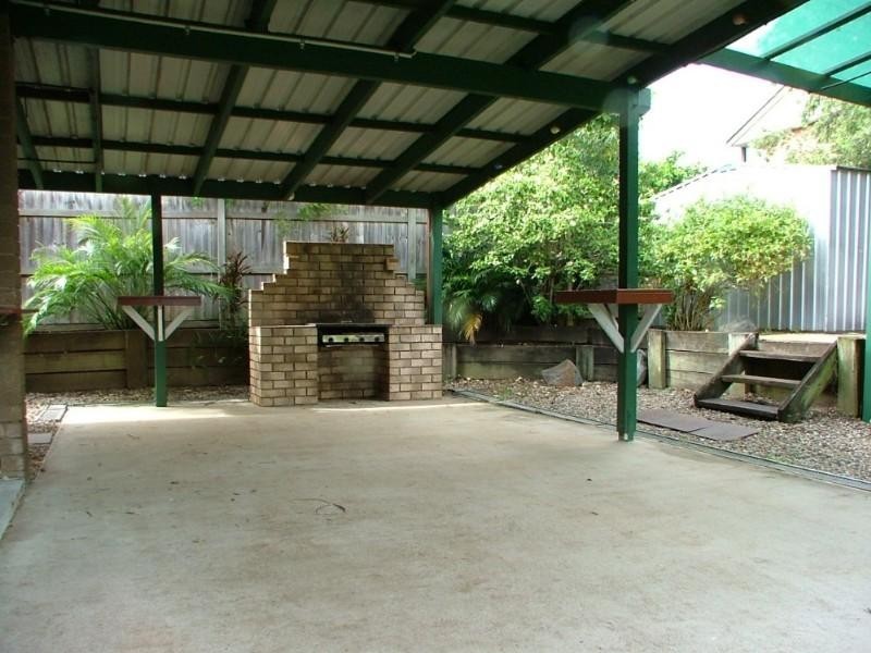 13 Hawdon Crescent, Springwood QLD 4127