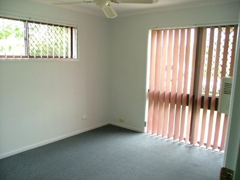 13 Hawdon Crescent, Springwood QLD 4127