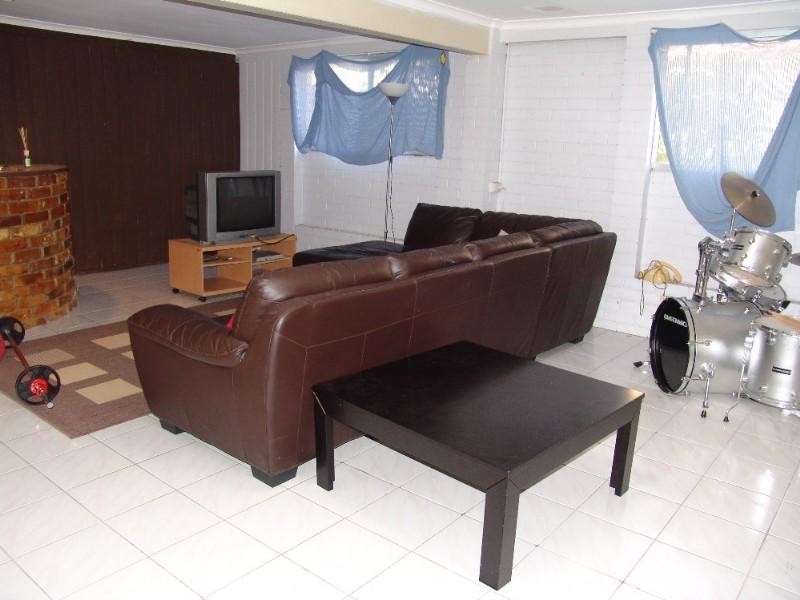 3 Landsborough Street, Rochedale South QLD 4123